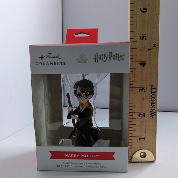 Hallmark Harry Potter Wizarding World Christmas Ornament - Picture 4 of 10